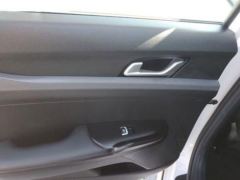 Used 2024 Kia K5 GT-Line w/ GT-Line Premium Package FWD image 9