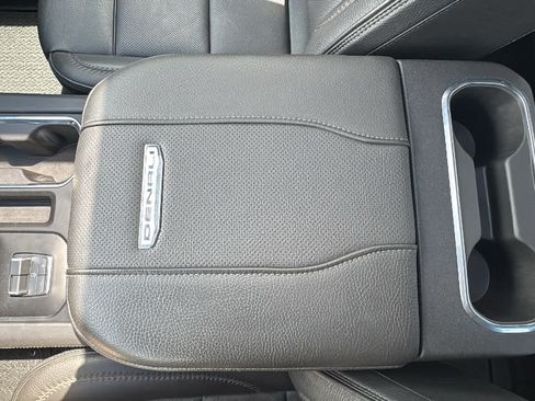Certified 2024 GMC Sierra 2500 Denali w/ Denali Reserve Package AWD/4WD image 22