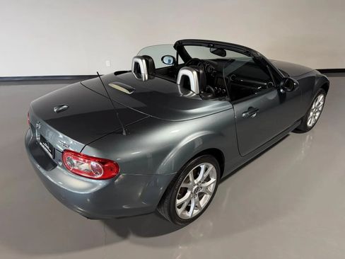 Used 2013 MAZDA MX-5 Miata Grand Touring RWD image 26