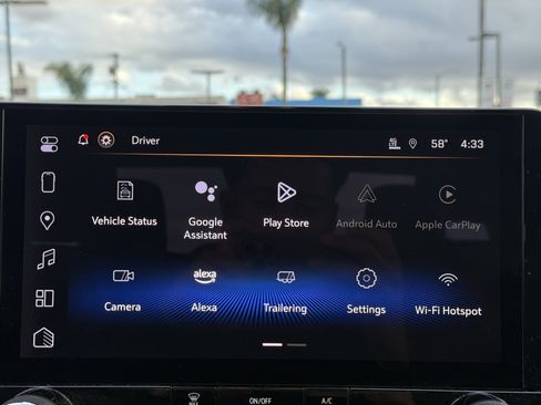 Used 2024 Chevrolet Colorado W/T image 21