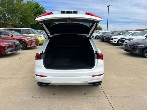 Used 2022 Audi Q3 2.0T Premium AWD/4WD image 10