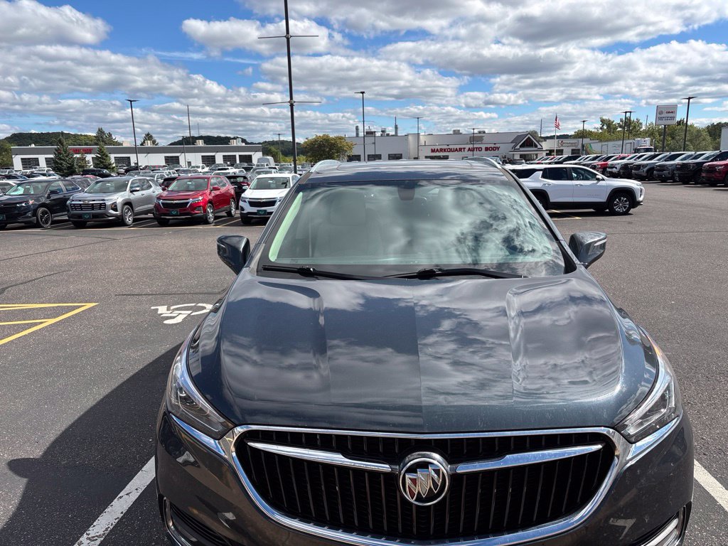 Used 2021 Buick Enclave Essence w/ Sound and Sites Package AWD/4WD image 11