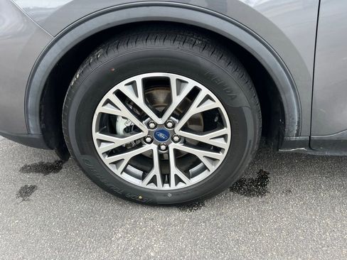 Used 2022 Ford Escape SEL image 14