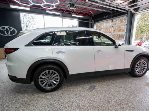 Used 2024 MAZDA CX-90 3.3 Turbo w/ Preferred Plus image 4