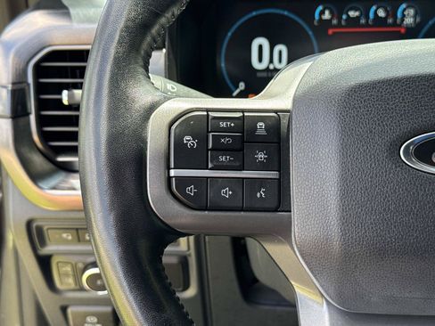 Used 2022 Ford F150 Lariat w/ Equipment Group 502A High AWD/4WD image 17