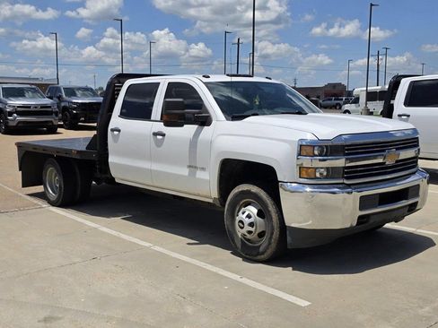 Used 2016 Chevrolet Silverado 3500 W/T w/ WT Convenience Package RWD image 2