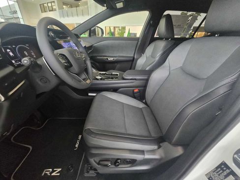 New 2026 Lexus RZ 450e Premium image 25