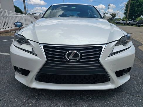 Used 2016 Lexus IS 200t w/ Navigation System Package RWD image 9