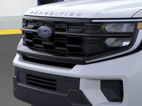 New 2026 Ford Expedition Active RWD image 20