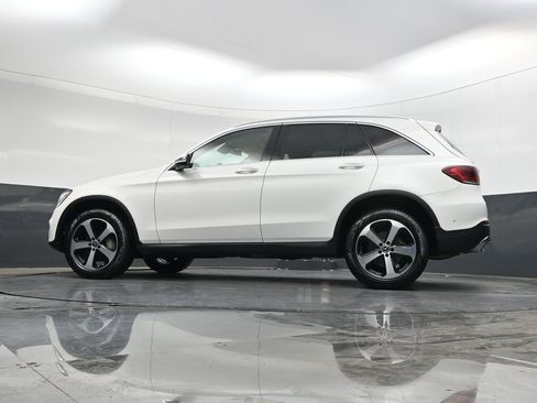 Used 2021 Mercedes-Benz GLC 300 GLC 300 image 31
