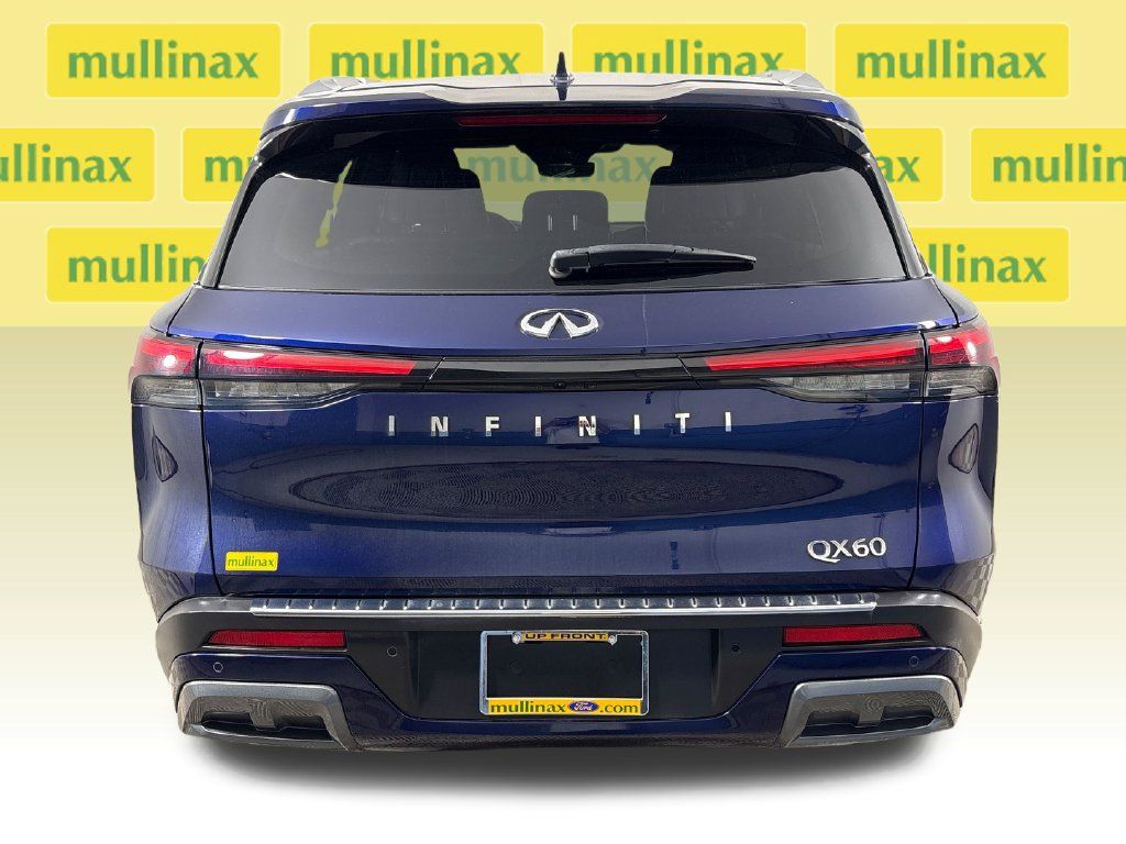 Used 2022 INFINITI QX60 Luxe w/ Vision Package FWD image 8