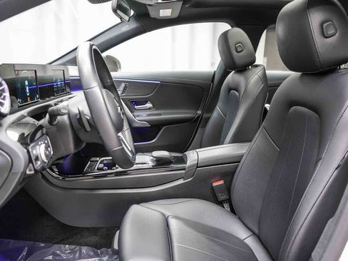 Certified 2022 Mercedes-Benz CLA 250 w/ Parking Assistance Package image 23
