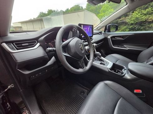 Used 2023 Toyota RAV4 XLE Premium AWD/4WD image 16