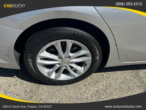 Used 2017 Chevrolet Malibu LT w/ Driver Confidence Package FWD image 26