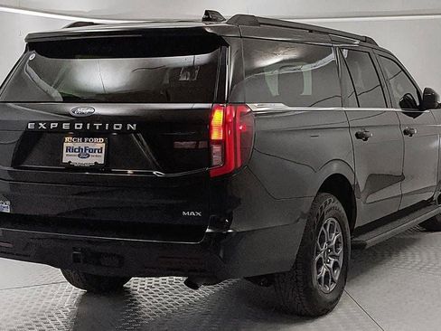 Certified 2025 Ford Expedition Max Active AWD/4WD image 2
