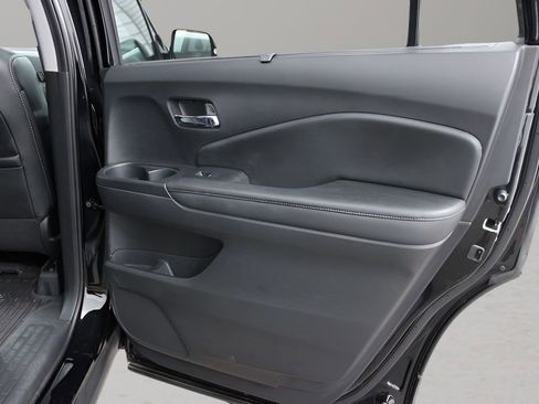 Used 2020 Honda Pilot EX-L image 14