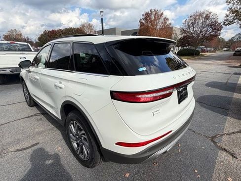 New 2026 Lincoln Corsair Premiere image 5