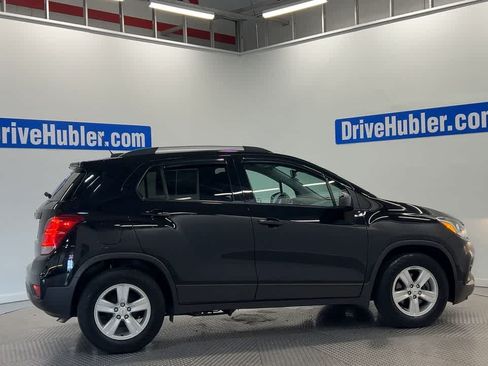 Used 2021 Chevrolet Trax LT FWD image 3