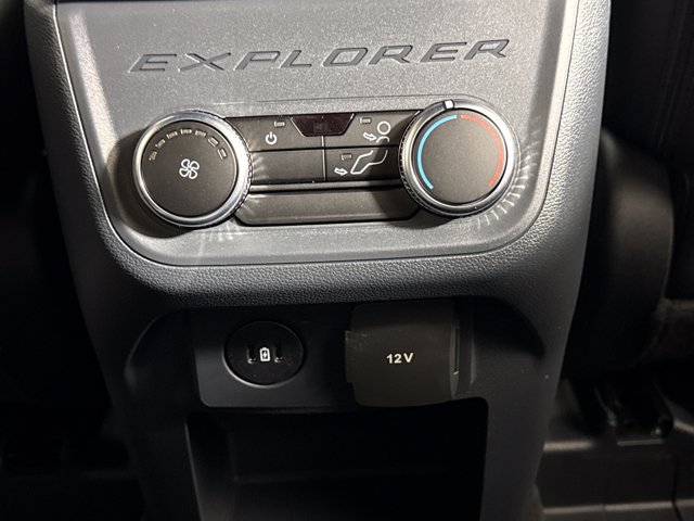 New 2026 Ford Explorer ST-Line w/ ST-Line Street Pack AWD/4WD image 24