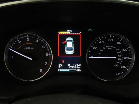 Used 2019 Subaru Crosstrek 2.0i Limited w/ Moonroof Package w/Navigation image 14