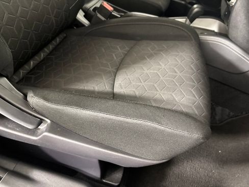 Used 2025 Mitsubishi Outlander Sport ES AWD/4WD image 28
