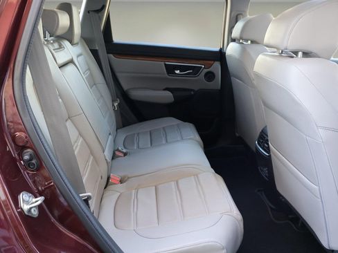Used 2018 Honda CR-V Touring image 18