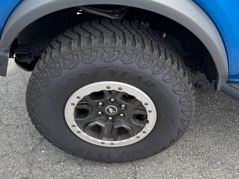 Used 2023 Ford Bronco Badlands AWD/4WD image 18