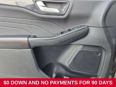 Used 2025 Ford Escape ST-Line FWD image 11