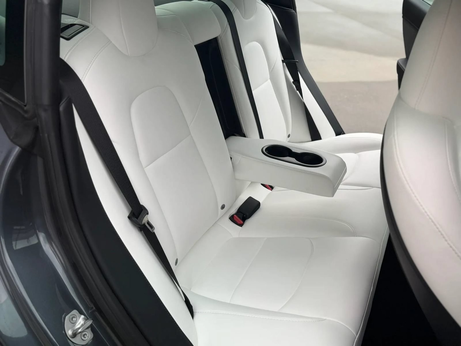 Used 2023 Tesla Model 3 Standard Range RWD image 23
