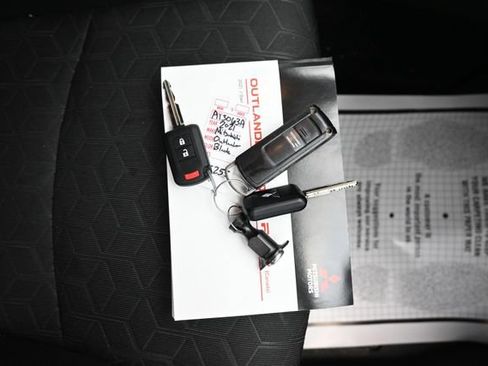 Used 2021 Mitsubishi Outlander Sport AWD image 10