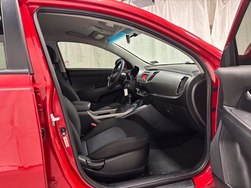 Used 2014 Kia Sportage LX AWD/4WD image 47