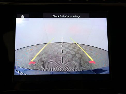 Used 2023 Jeep Grand Cherokee Altitude image 48