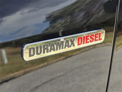 Used 2020 Chevrolet Colorado Z71 w/ Z71 Midnight Edition image 29