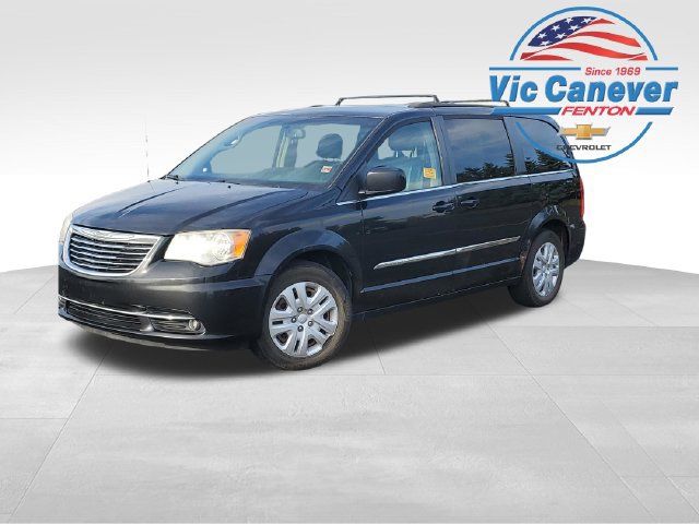 Used 2014 Chrysler Town & Country Touring FWD 360° Tour