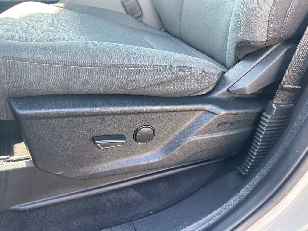 Used 2023 Ford F150 Lightning XLT AWD/4WD image 21