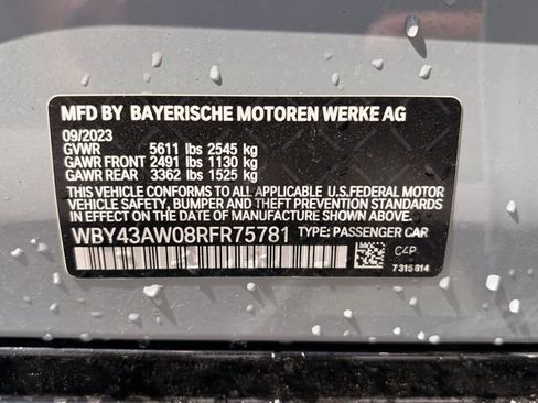 Used 2024 BMW i4 eDrive35 w/ M Sport Package RWD image 19