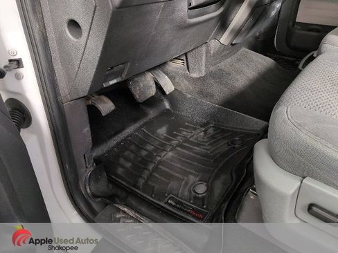 Used 2014 Ford F150 XLT image 9