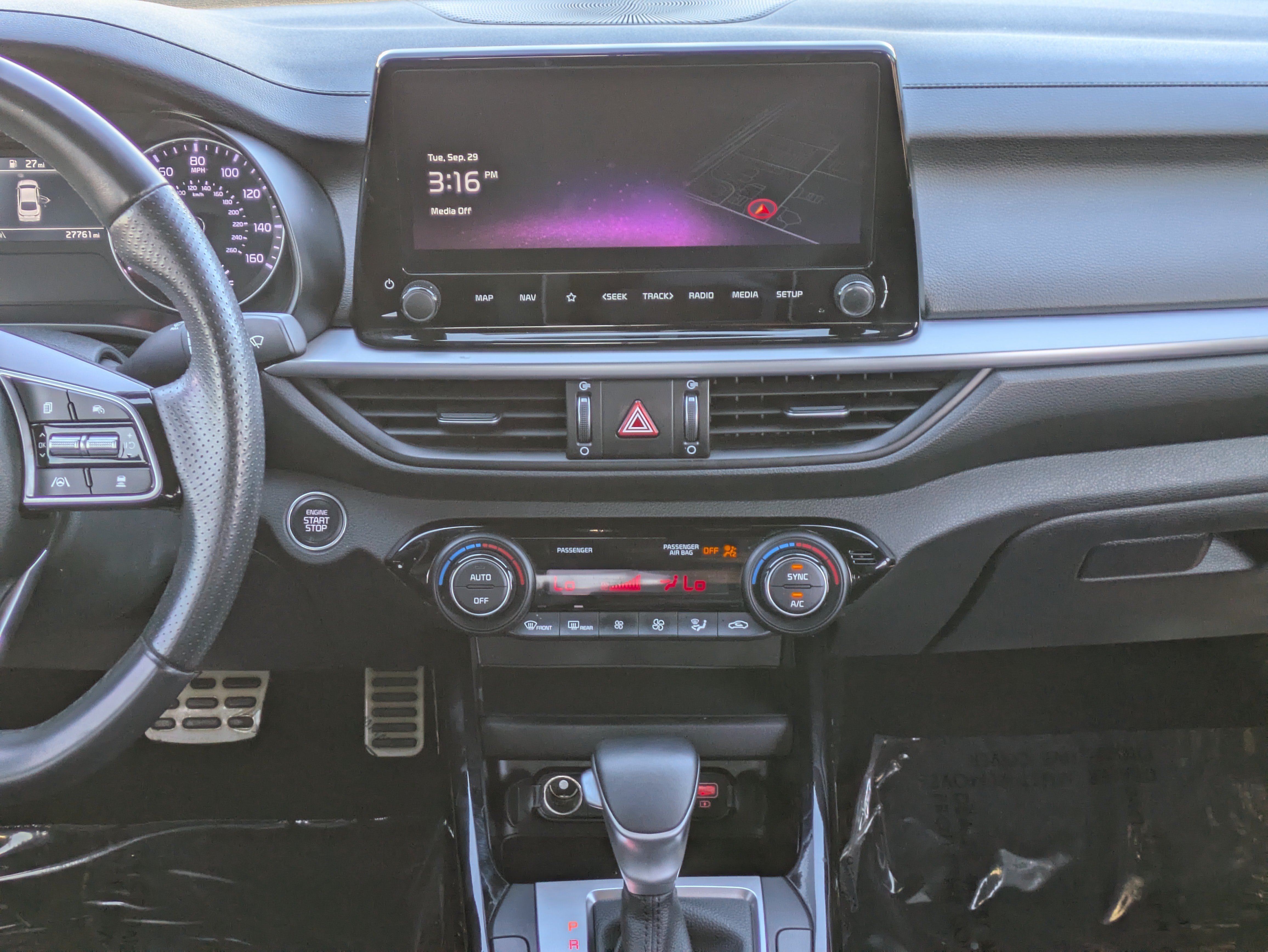 Certified 2024 Kia Forte GT-Line FWD image 16