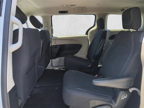 Used 2023 Chrysler Voyager LX FWD image 20