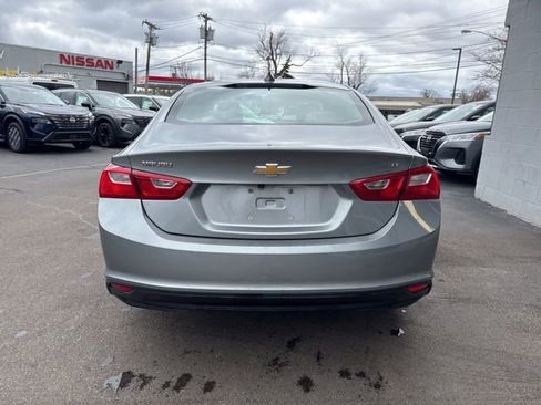 Used 2023 Chevrolet Malibu LT FWD image 3
