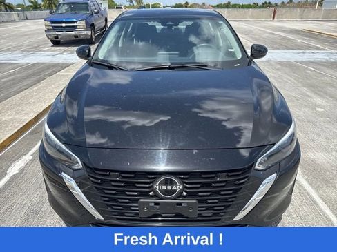 Used 2024 Nissan Sentra S image 16