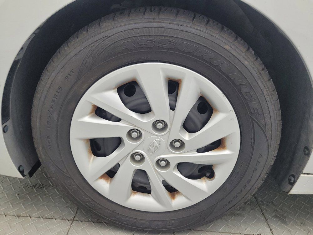 Used 2018 Hyundai Elantra SE FWD image 31