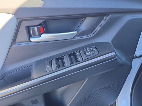 New 2026 Subaru Solterra Premium image 21