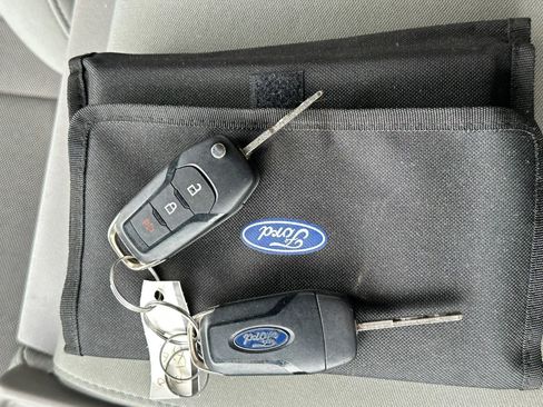 Used 2018 Ford F150 XL w/ XL Power Equipment Group AWD/4WD image 21