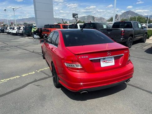 Used 2010 Mercedes-Benz C 300 4MATIC Sedan image 9