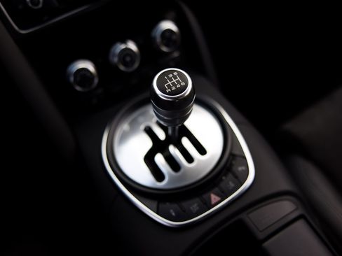 Used 2008 Audi R8 V8 image 24