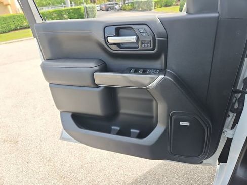Certified 2022 GMC Sierra 1500 AT4 w/ AT4 Preferred Package AWD/4WD image 19