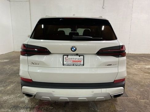 Used 2026 BMW X5 xDrive40i AWD/4WD image 4