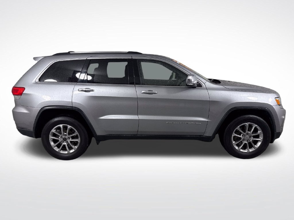 Used 2016 Jeep Grand Cherokee Limited w/ Luxury Group II RWD image 2
