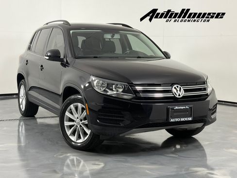 Used 2017 Volkswagen Tiguan S FWD image 1